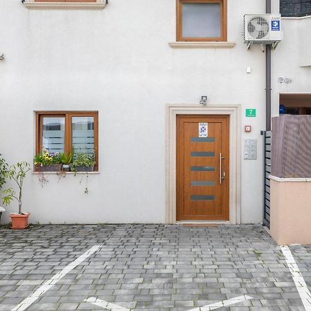 Apartment Bailey Pula Exterior photo