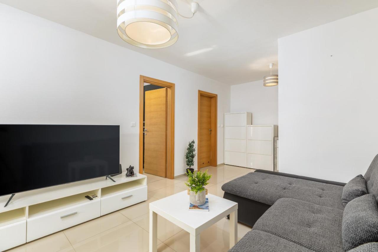 Apartment Bailey Pula Exterior photo